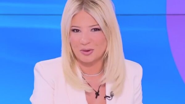 Η Φαίη Σκορδά στο Buongiorno
