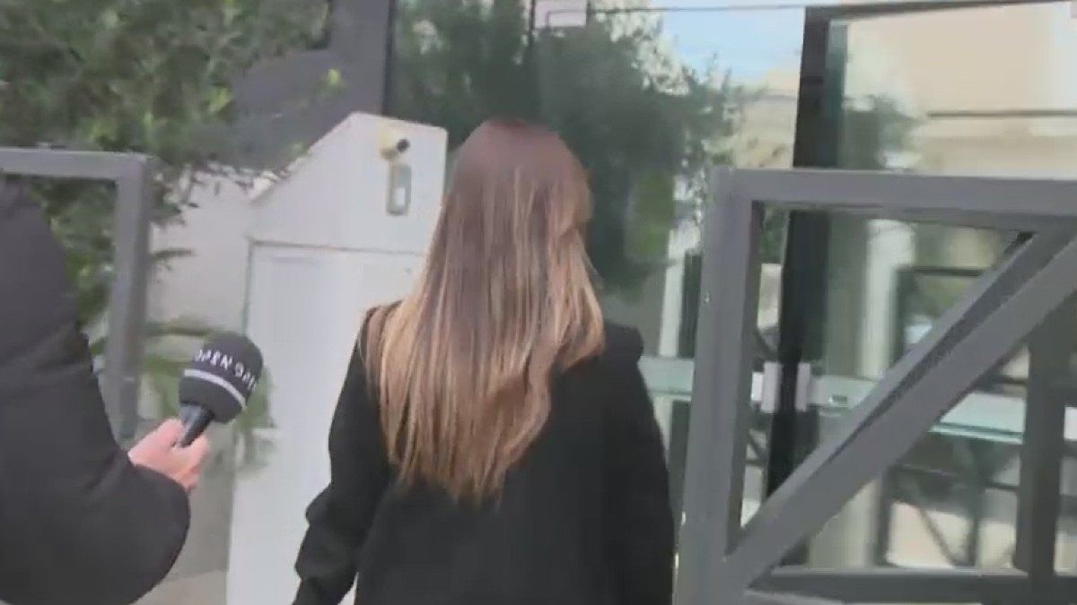 Η Μαρία Αντωνά στο Εδώ TV