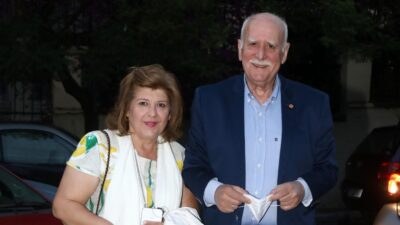 Παπαδάκης σύζυγος