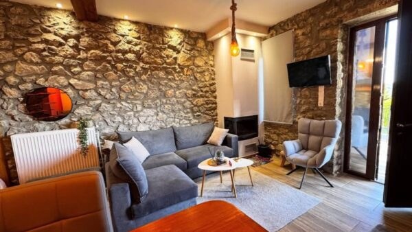Xaroula Apartments