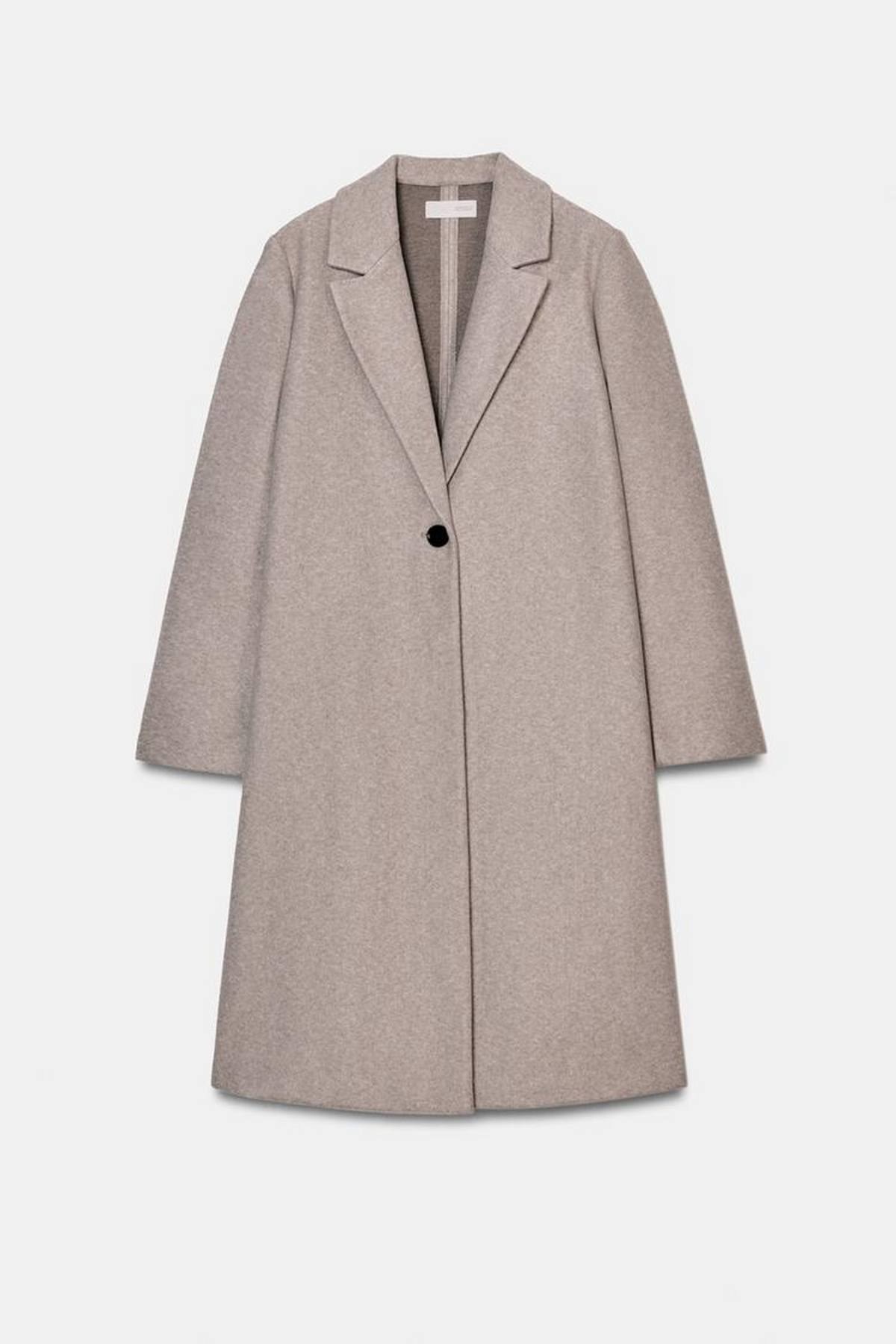 Το παλτό Zara με 17,99 ευρώ είναι ήδη viral - Και δείχνει πολύ πιο ακριβό απ' όσο κοστίζει
