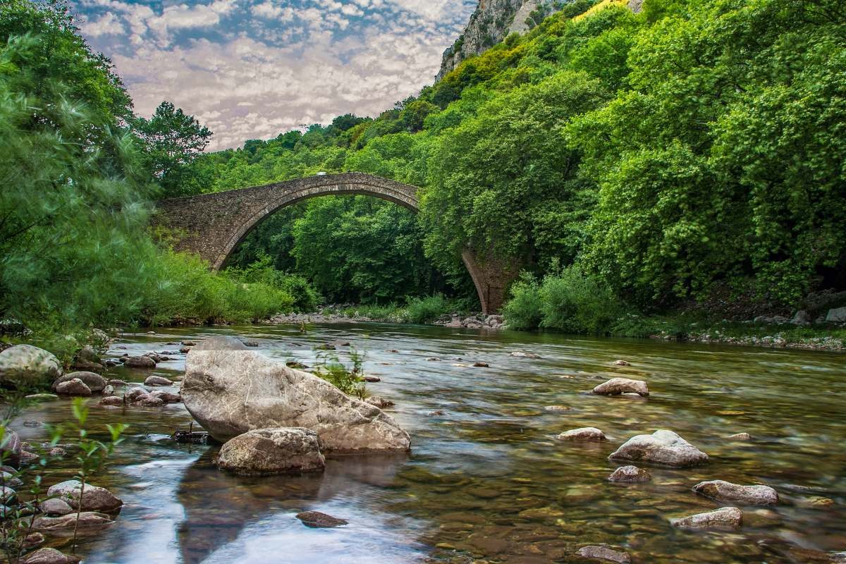 Πύλη τρίκαλα
