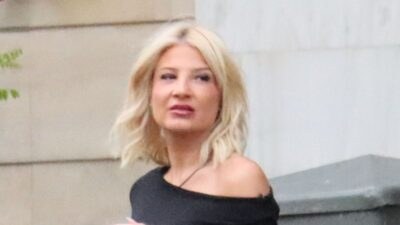 H Φαίη Σκορδά στον δρόμο