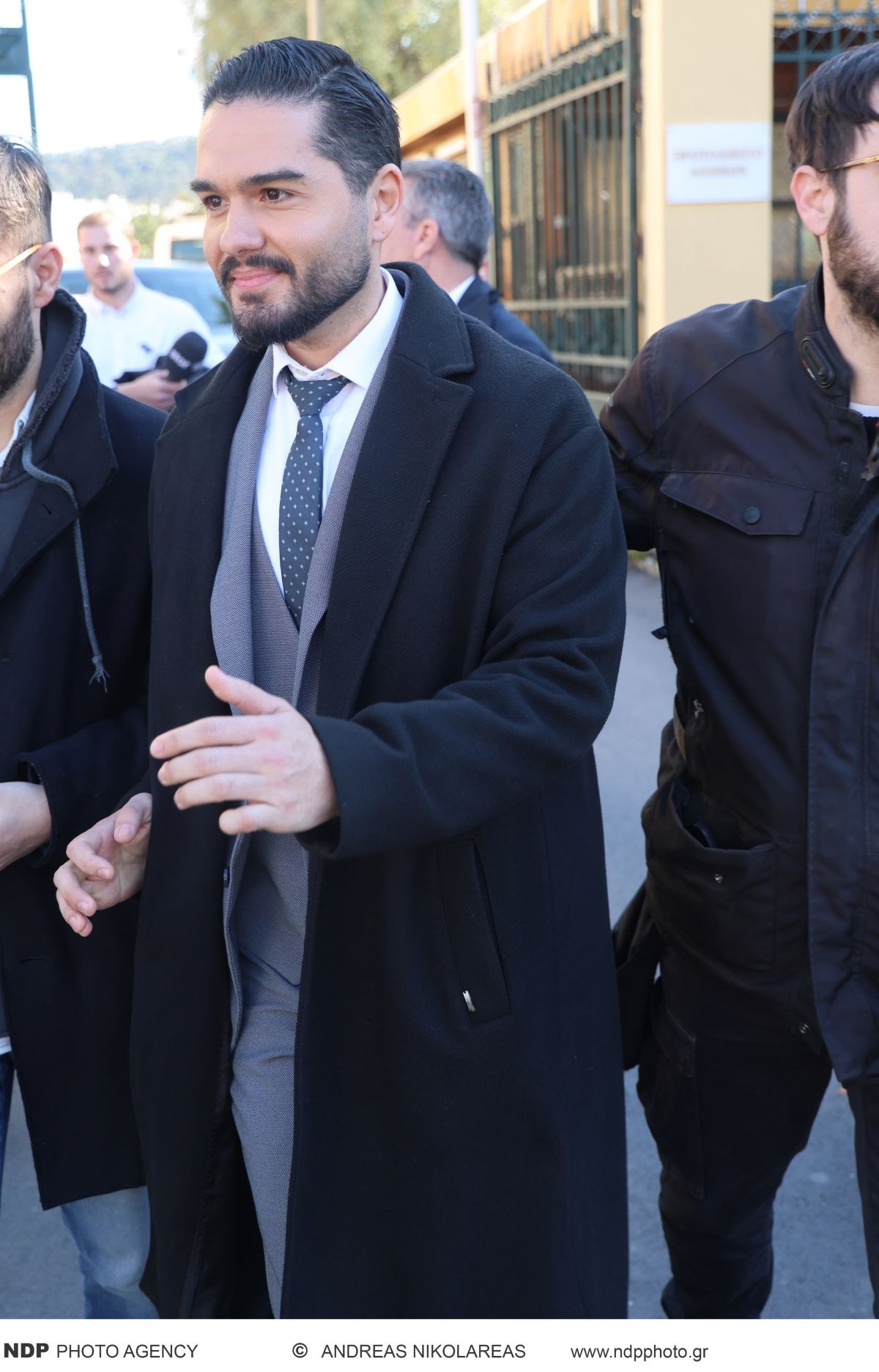 O Χρήστος Μάστορας έξω από τα δικαστήρια