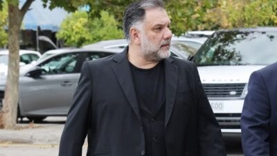 Γρηγόρης Αρναούτογλου
