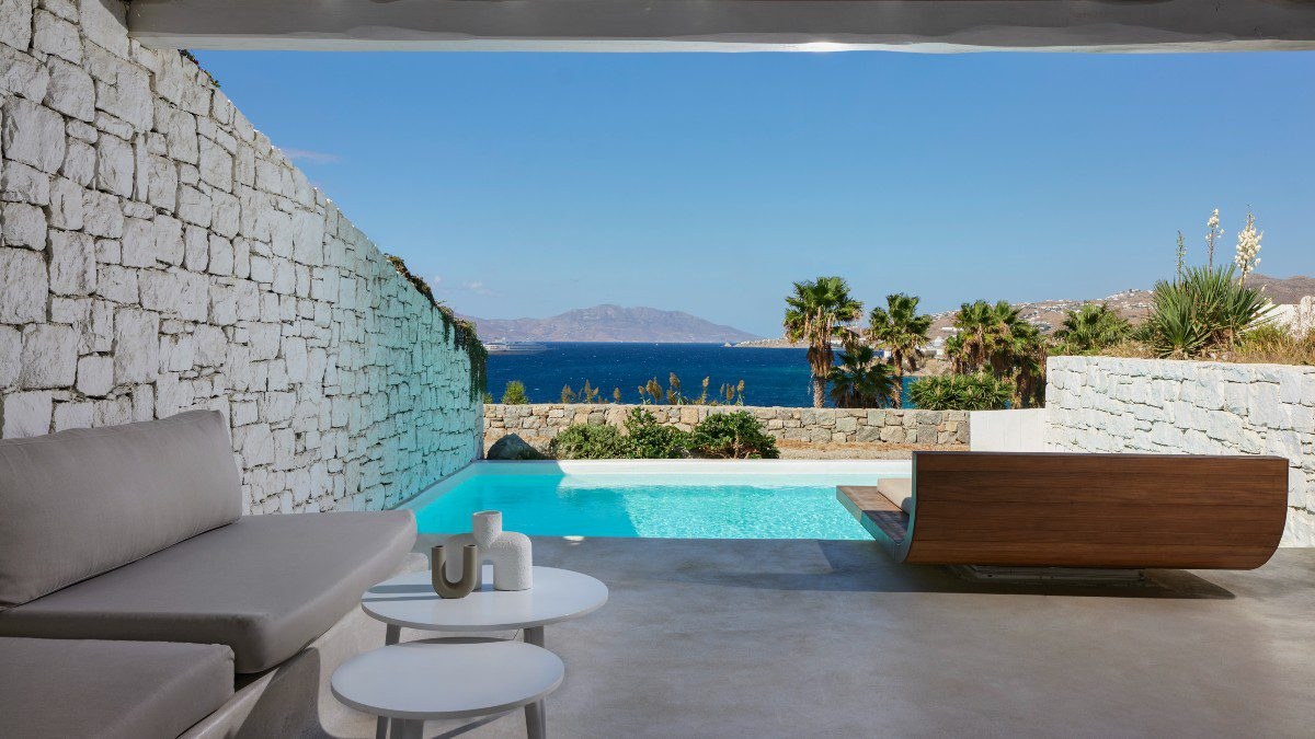 mykonos earth suites