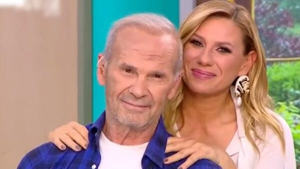 Πέτρος Κωστόπουλος, Κατερίνα Καραβάτου