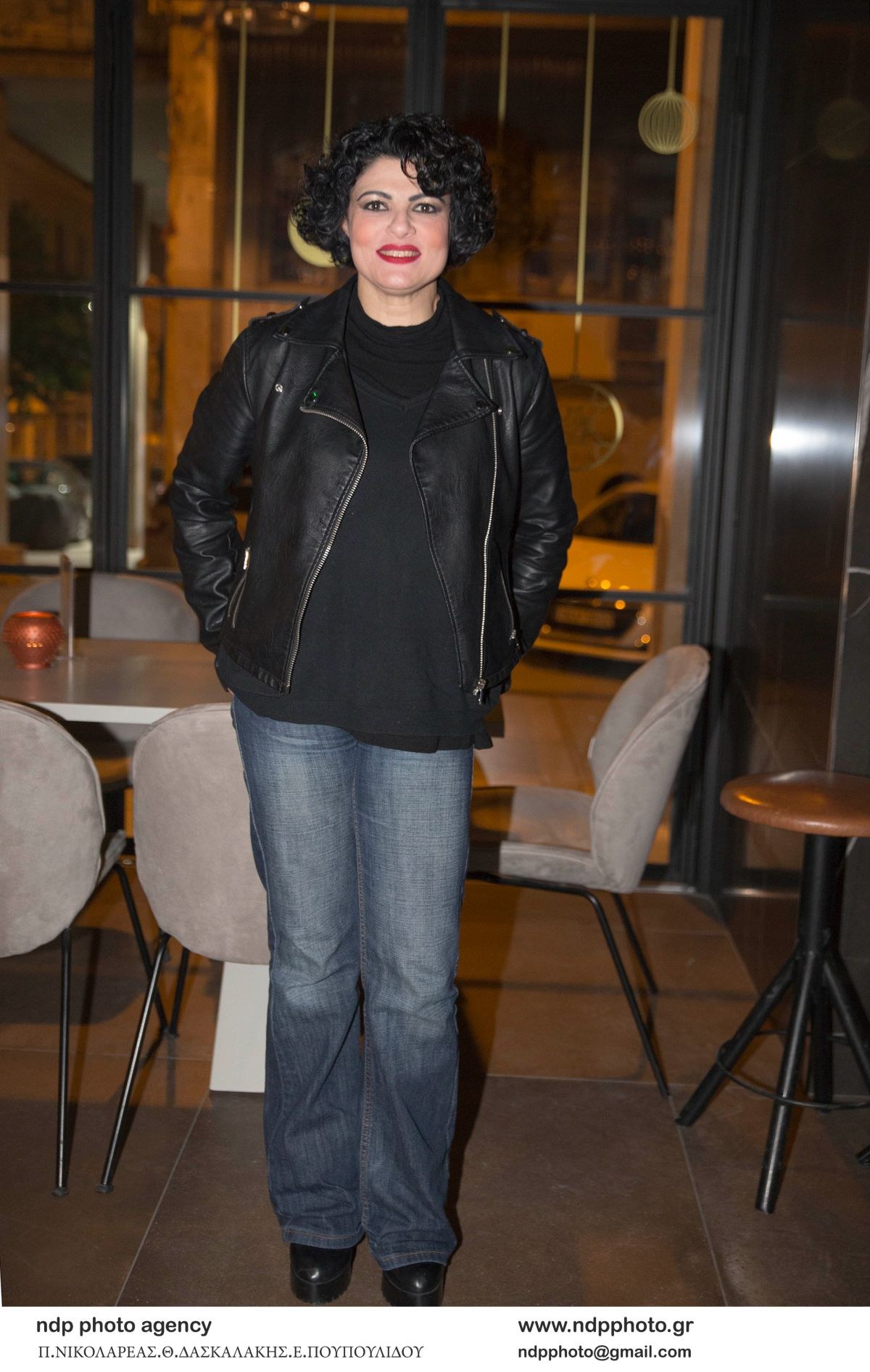 Η Τάνια Τρύπη με κοντό look