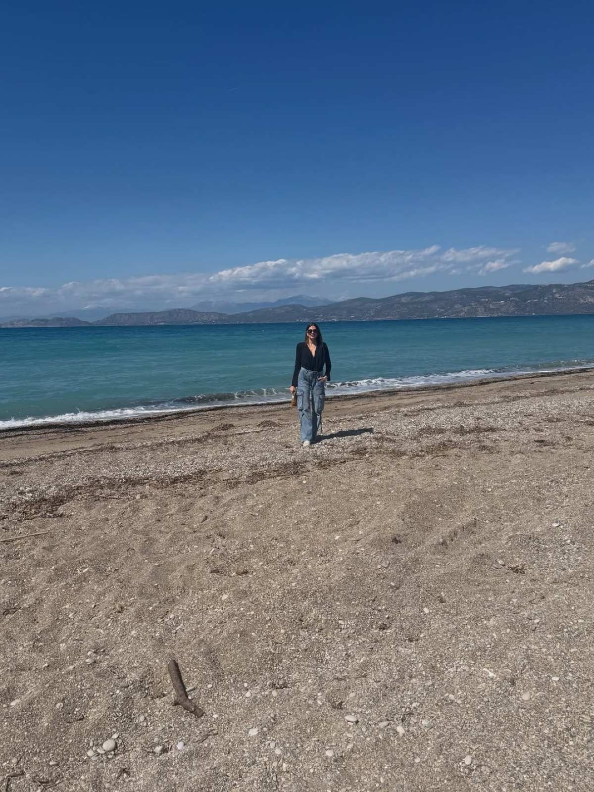 Η Σταματίνα Τσιμτσιλή στην παραλία