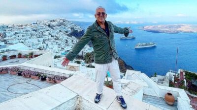 Τάσος Δούσης: 20 «χρυσοί» κανόνες συμπεριφοράς στις διακοπές που ξεχωρίζουν τους πραγματικούς ταξιδιώτες!