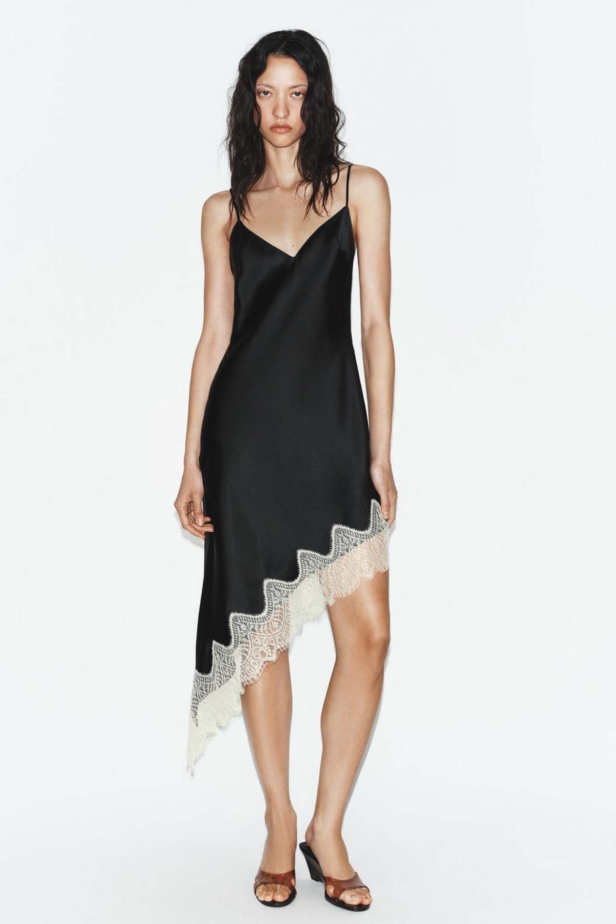 zara φόρεμα