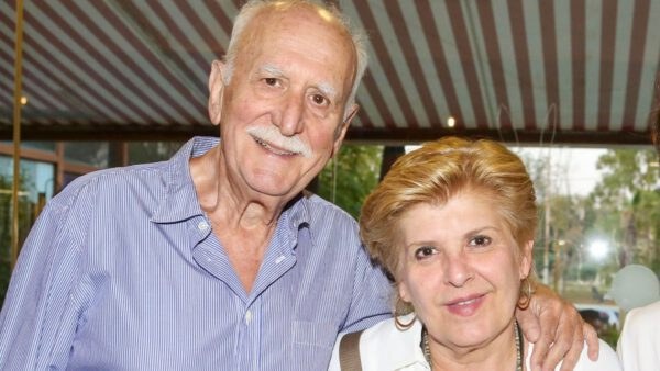 παπαδάκης τίνα