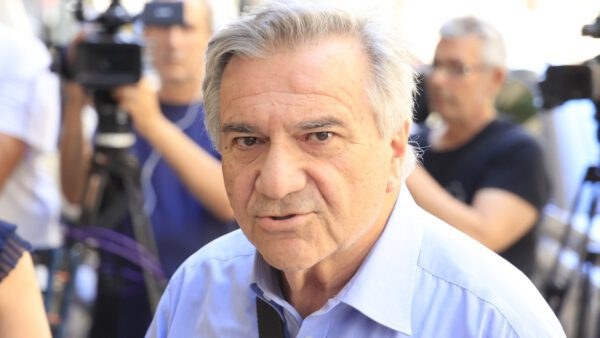 Χάρης Καστανίδης