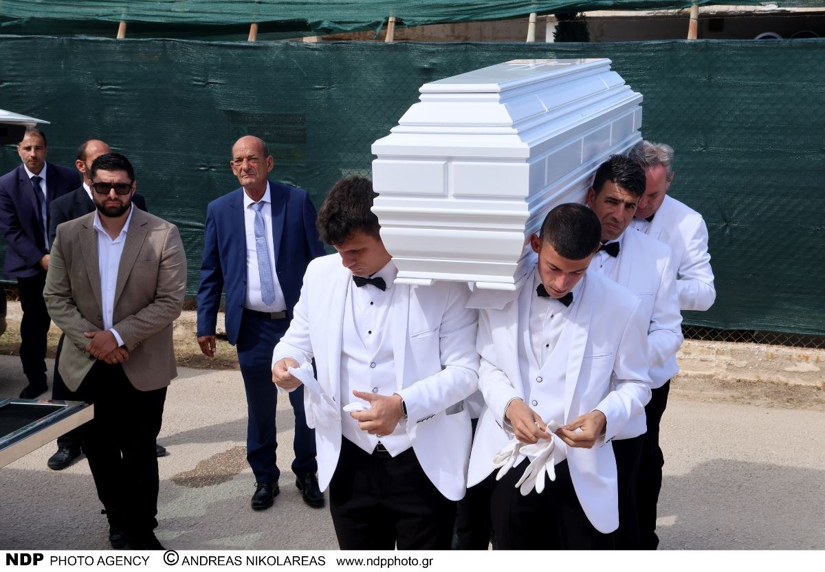 Κηδεία Μαστροκώστα