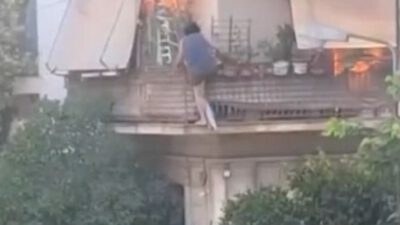 Φωτιά στην Καλλιθέα