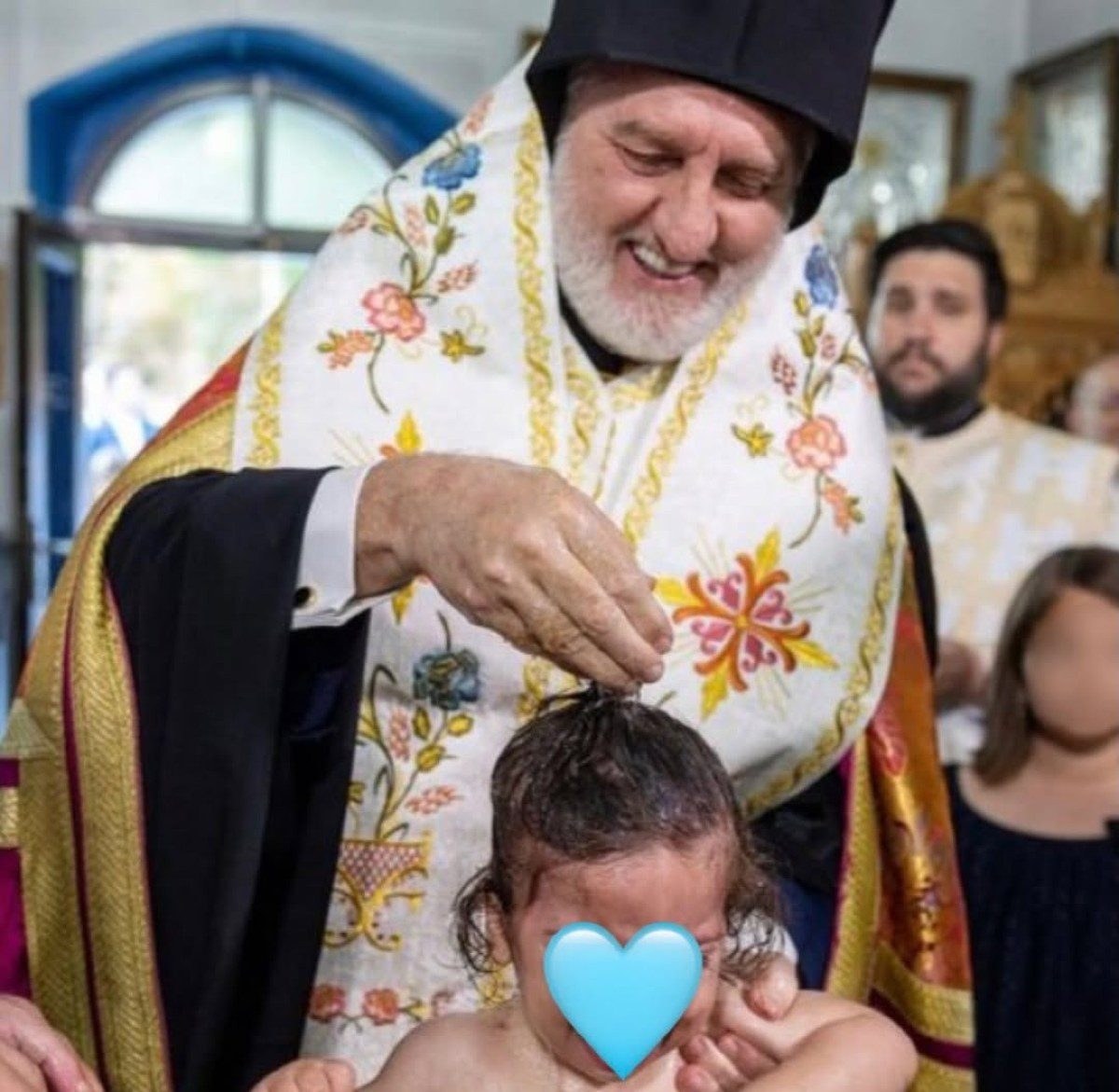 Ο Γιώργος Πατούλης και η Νάνσυ Κοιλού βάφτισαν τον γιο τους