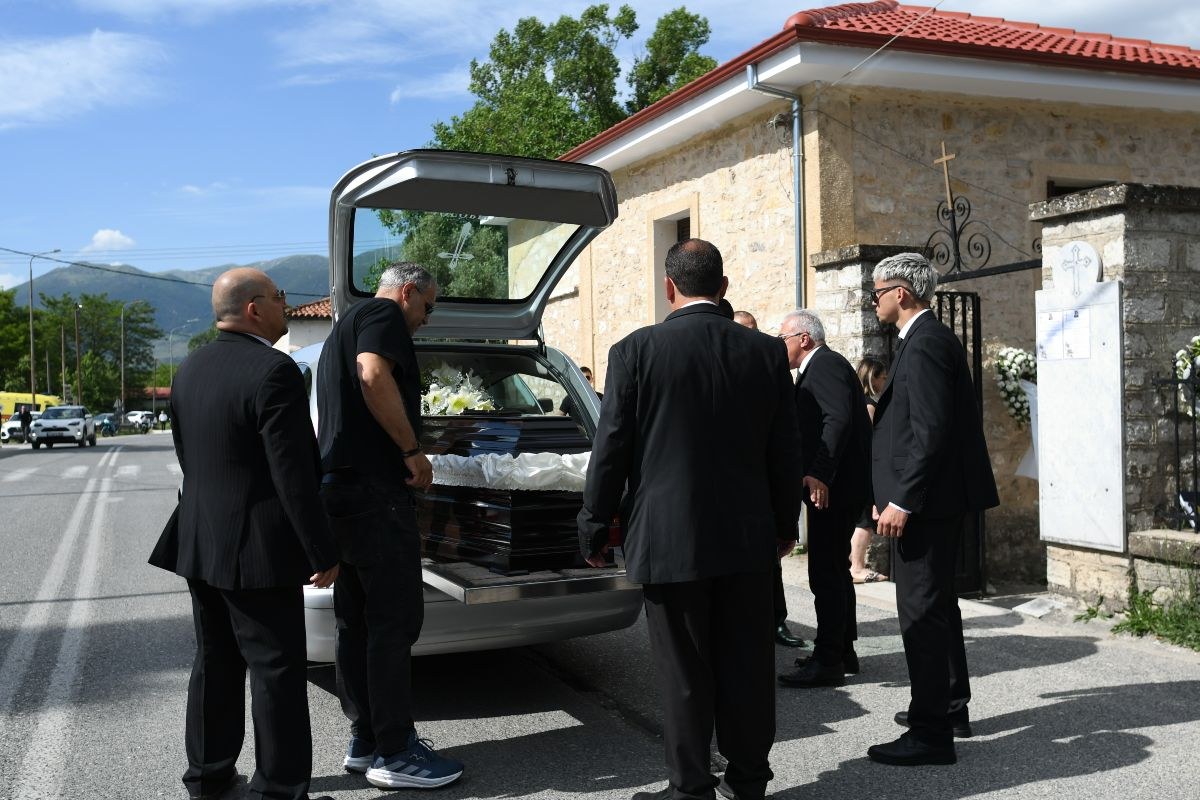 Κηδεία Μάριος Οικονόμου