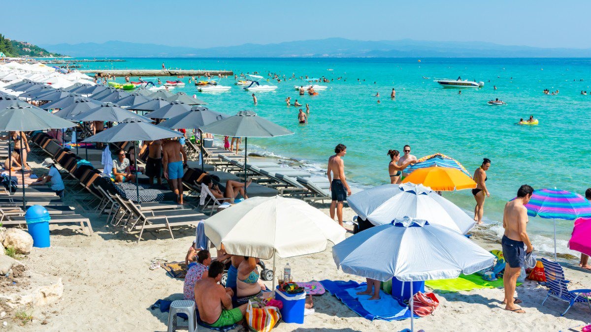 Παραλίες Αττικής με E.coli