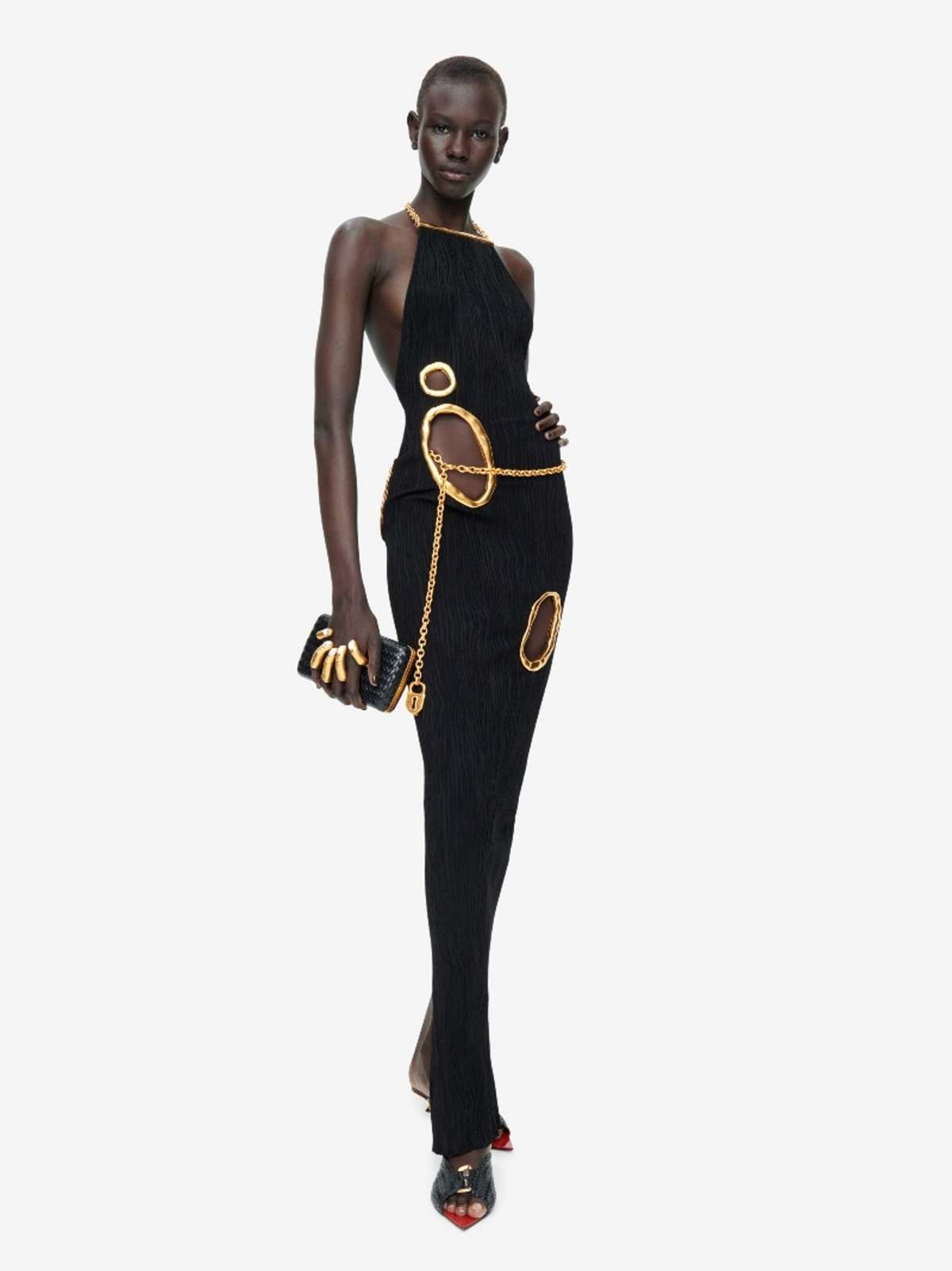 Δήμητρα Κούστα με φόρεμα Schiaparelli