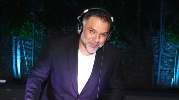 Γρηγόρης Αρναούτογλου