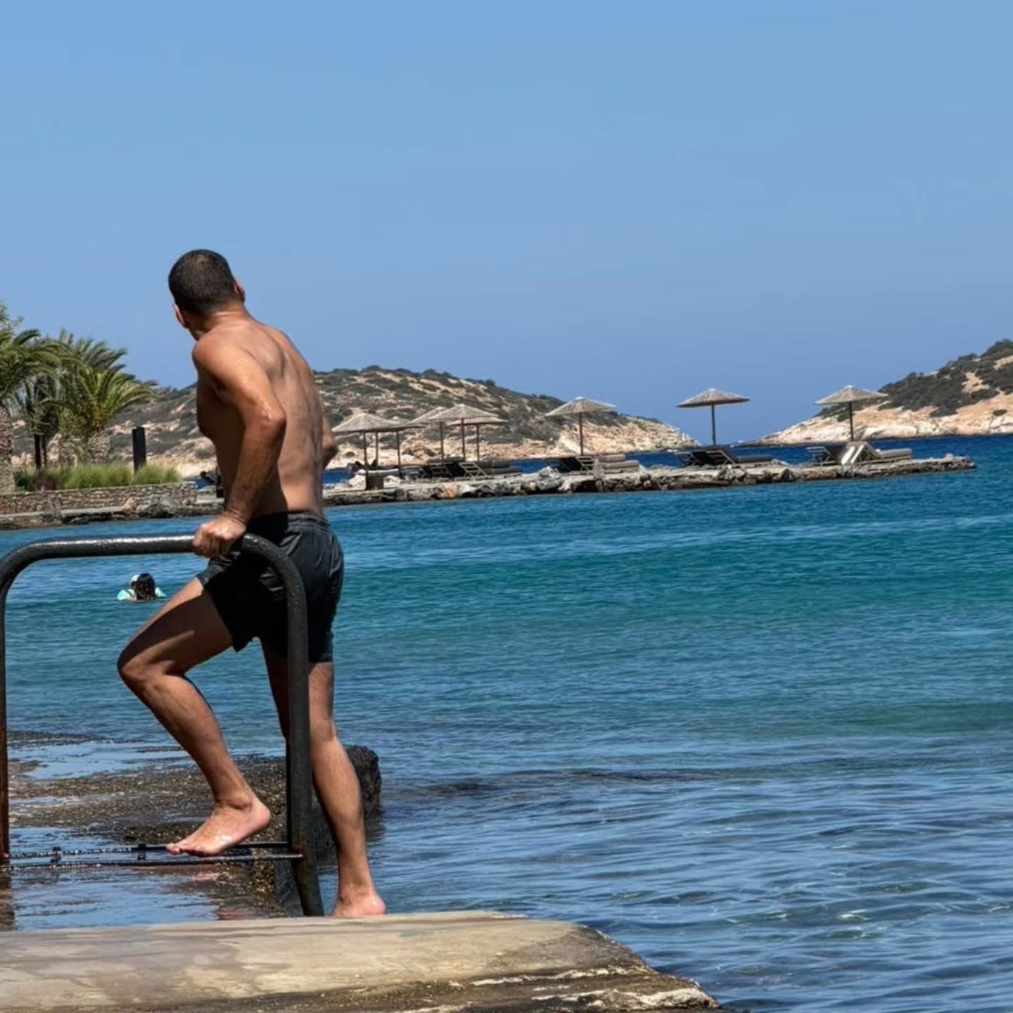 Κώστας Τσουρός