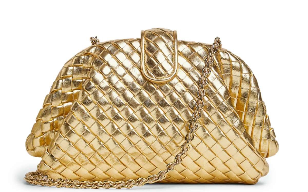 τσάντα χρυσαφί bottega veneta