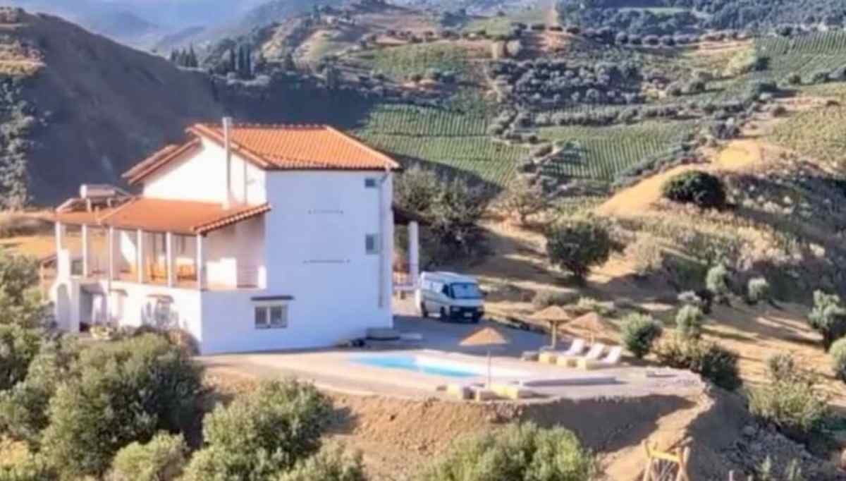 Αιγιάλεια σπίτι
