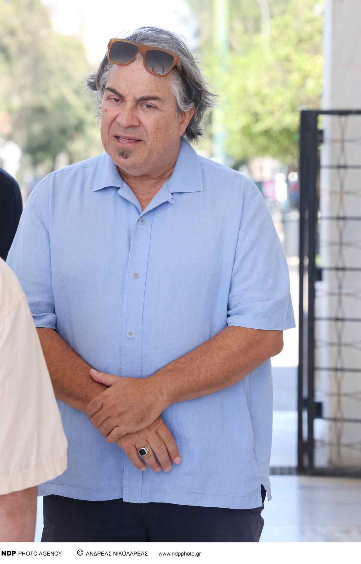 Παντελής Αμπαζής