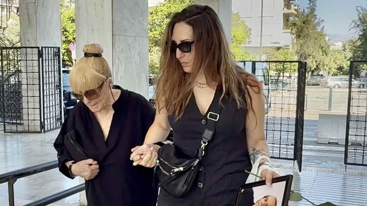Σύζυγος Λάκη Χαλκιά