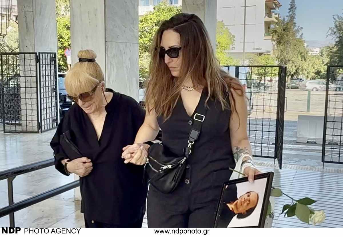 Σύζυγος Λάκη Χαλκιά