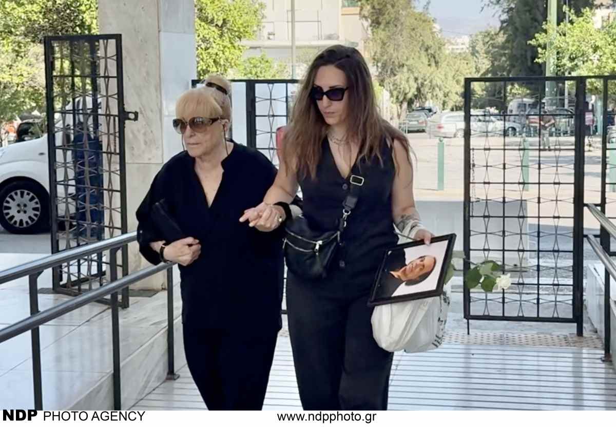 Σύζυγος Λάκη Χαλκιά