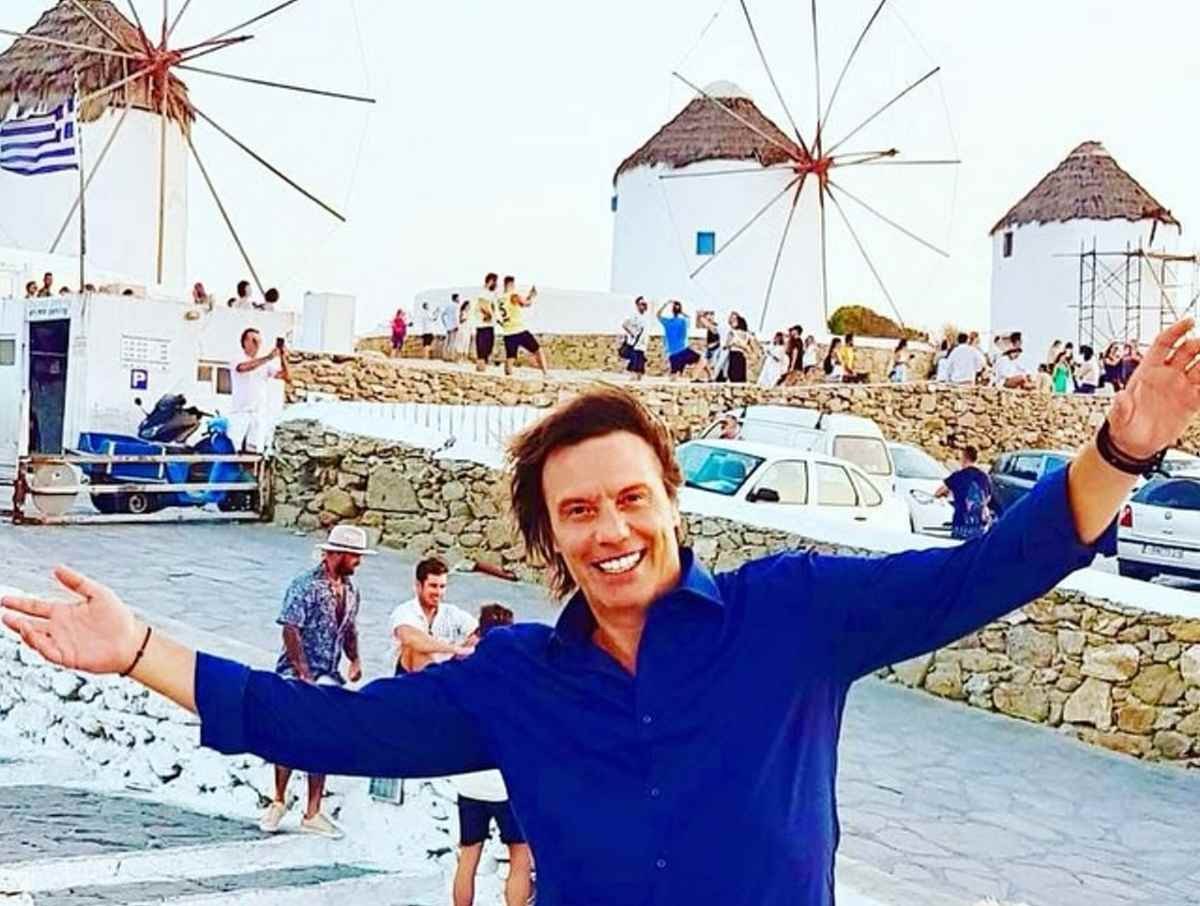 Ανάρτηση Στράτου Τζώρτζογλου