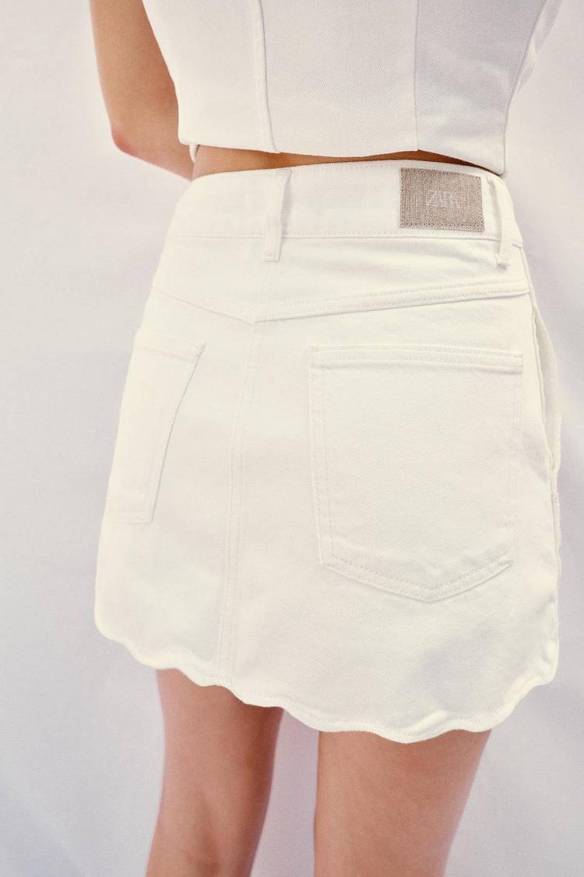 zara φούστα