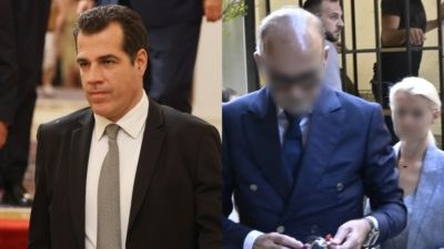 Ο Θάνος Πλεύρης με τους γιατρούς του Μαζωνάκη