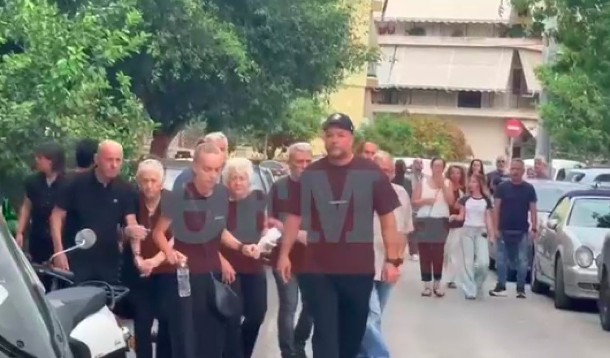 Γιώργος Μαζωνάκης