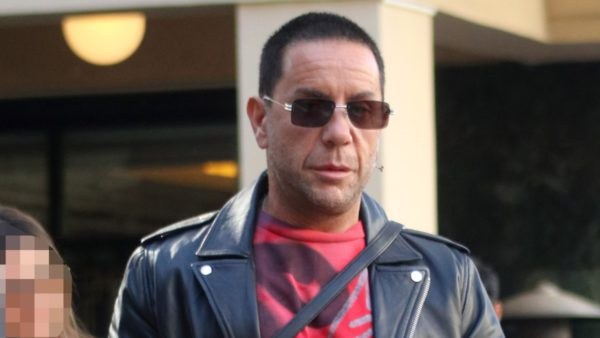 Μαζωνάκης
