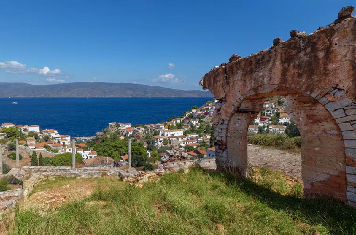 Οικία Χατζηκυριάκου Γκίκα