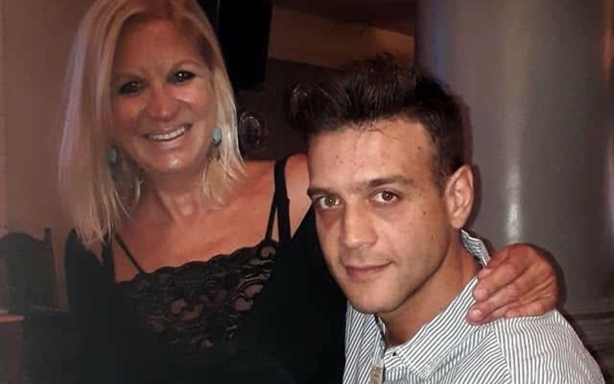 Γιώργος Ζαμπέτας, Ελένη Νταράλα