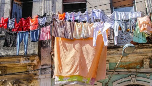 Πρόστιμο για απλωμένα ρούχα