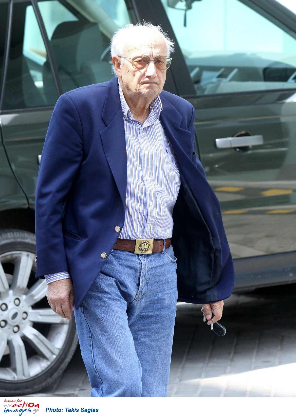 Γιώργος Λιβέρης